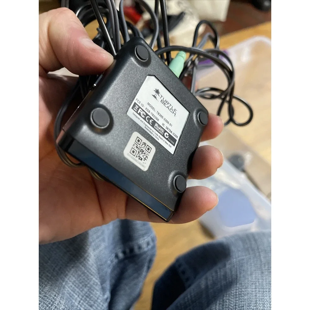 Turtle Beach TB300-2266-01 Dual-Band Video Game Headset Transmitter (19)